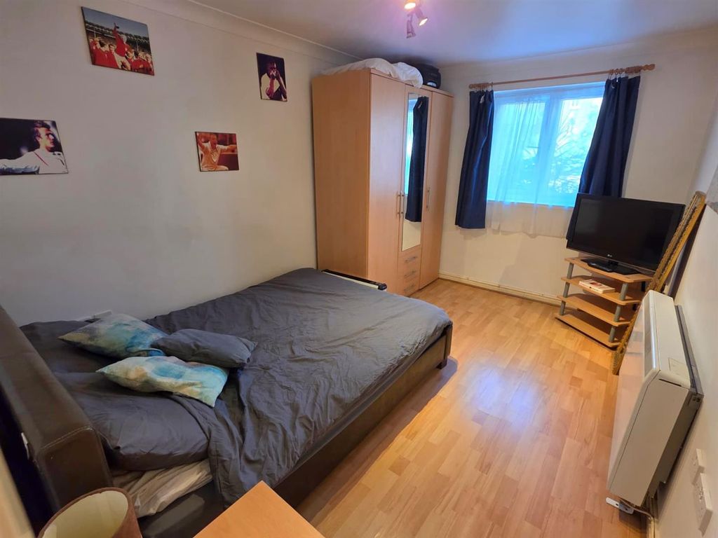 Additional image 10 of 2 bed flat for saleCork House Marina, Swansea SA1