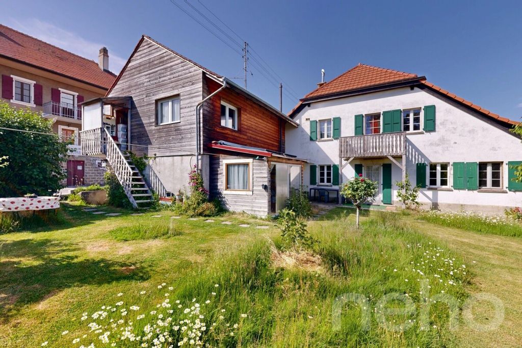 Property photo 2 of 3