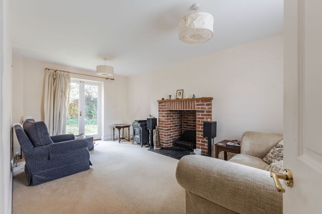 Property photo 3 of 22