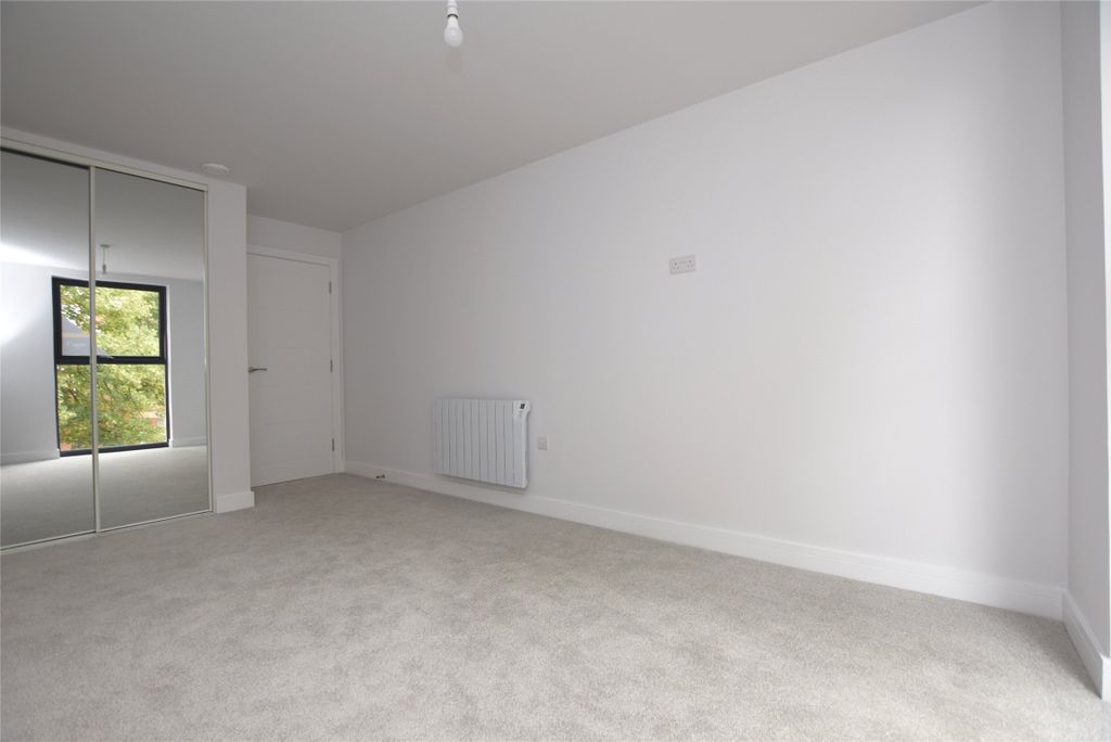 Property photo 3 of 11 Bedroom