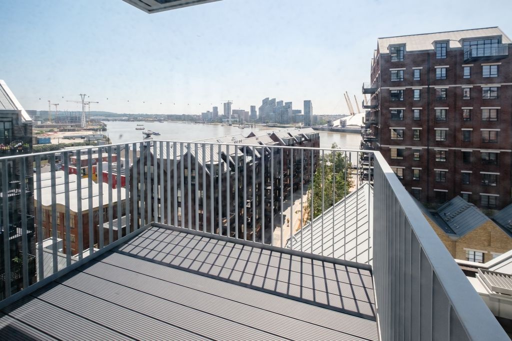 Property photo 2 of 13 Balcony