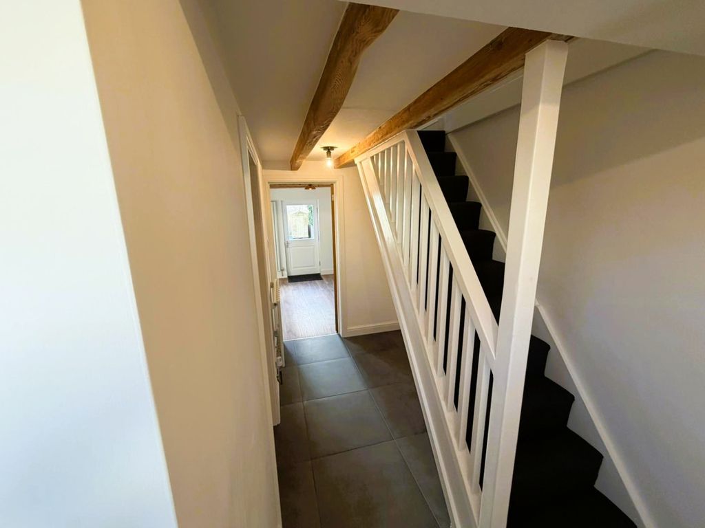 Property photo 2 of 14 Photo 13