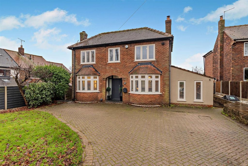 Property photo 1 of 37