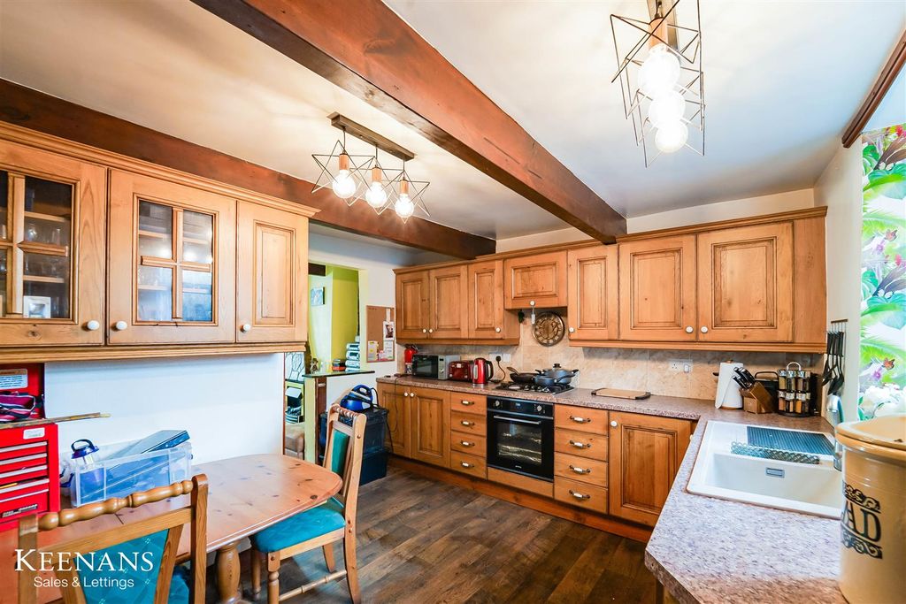 Property photo 3 of 18 2.Jpg