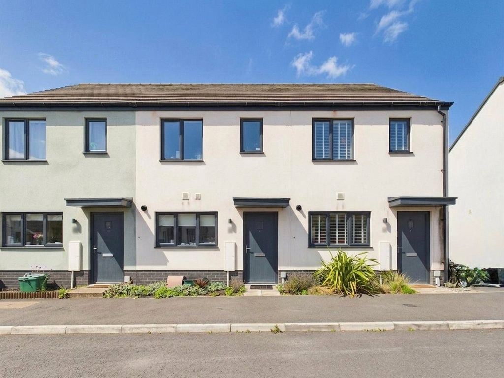 Property photo 1 of 13 Front