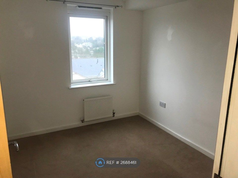 Property photo 3 of 4