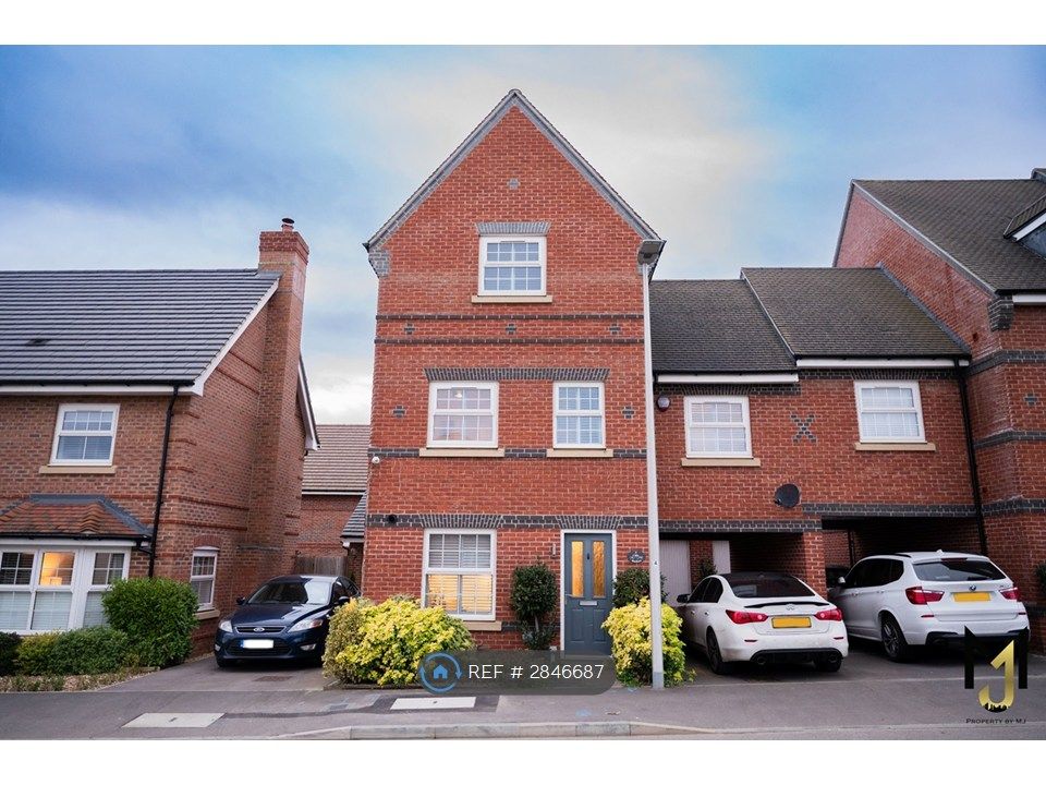 Property photo 1 of 35