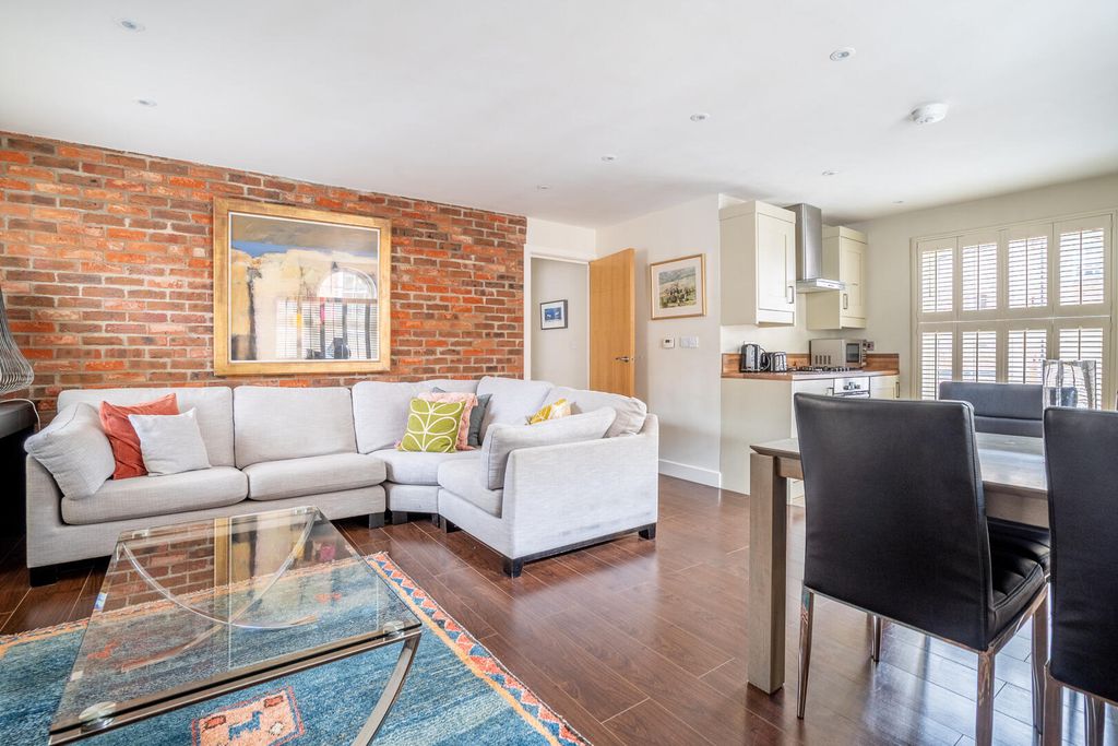 Property photo 3 of 12 Living Room