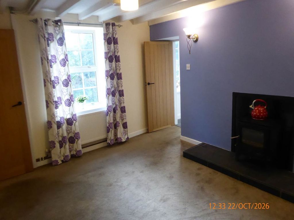 Property photo 3 of 18 P1220179