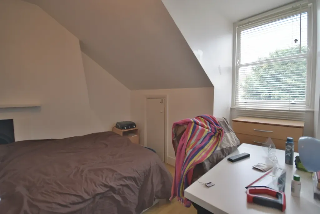 Property photo 3 of 12 Bedroom 1