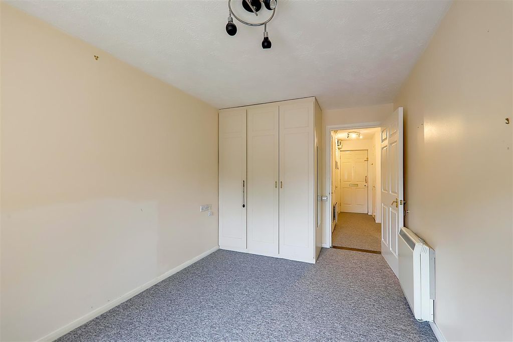 Property photo 3 of 8 Img_0691-Img_0693.Jpg