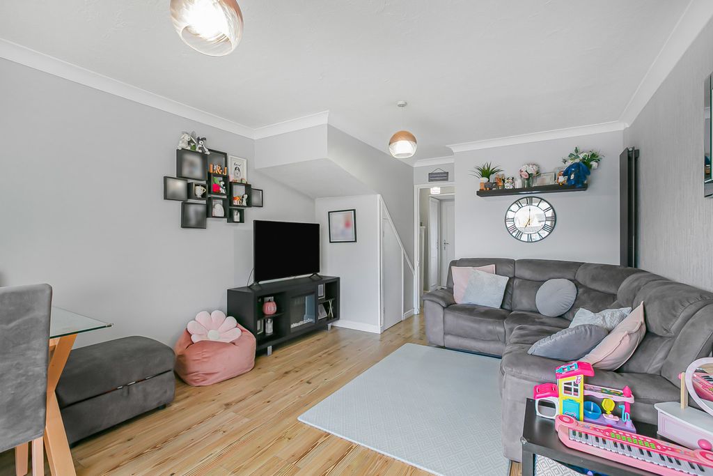 Property photo 2 of 21 Reception Room