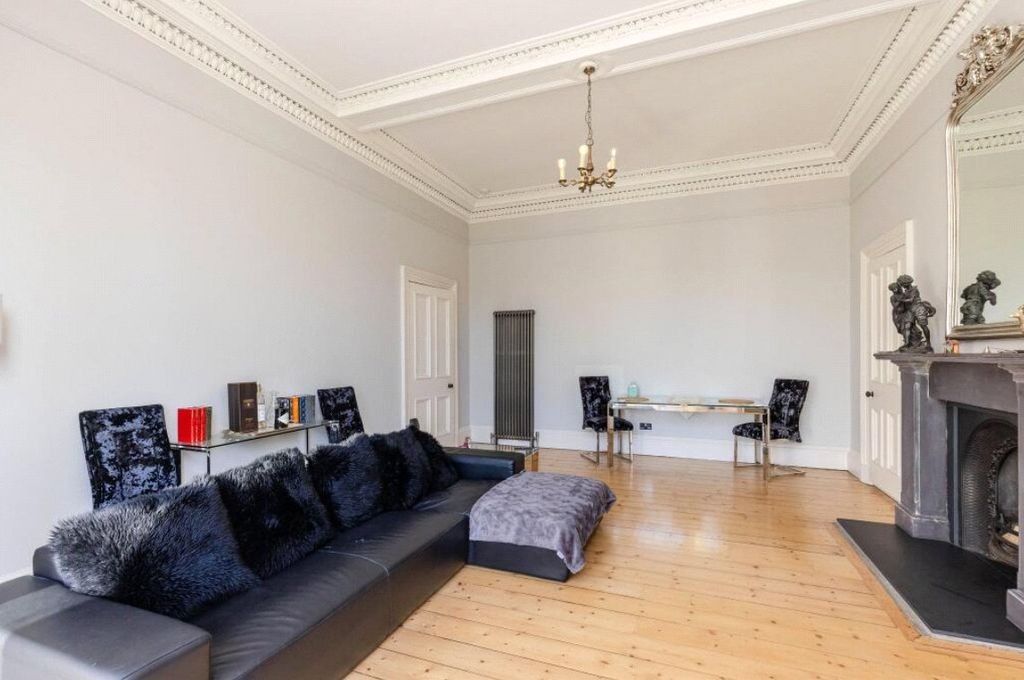 Property photo 1 of 5 Picture No. 05