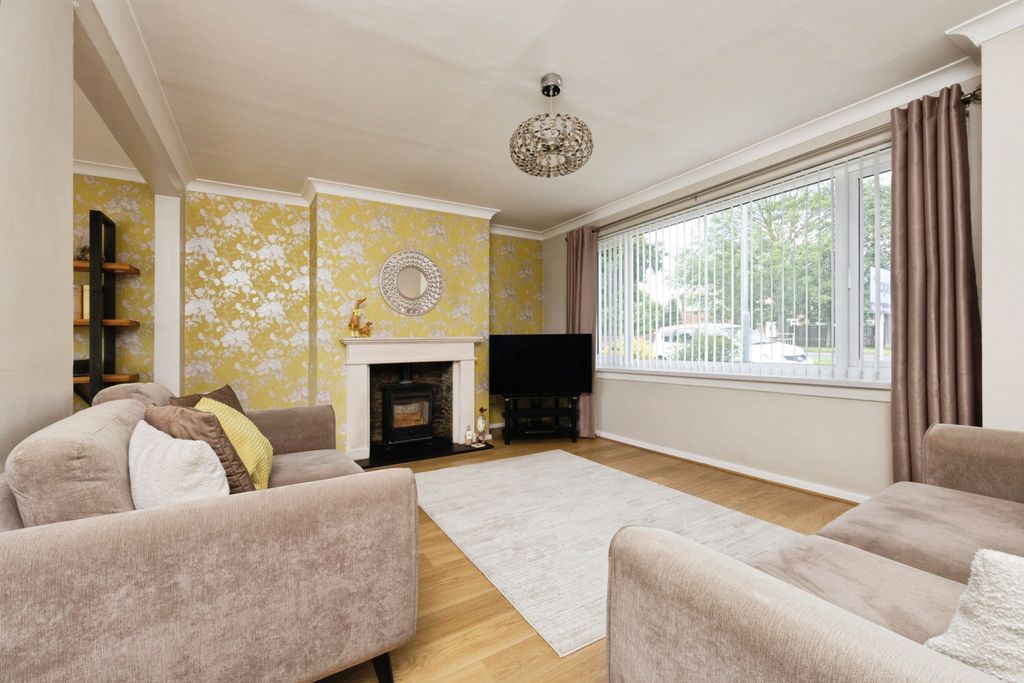 Property photo 2 of 15 1Y8A2589
