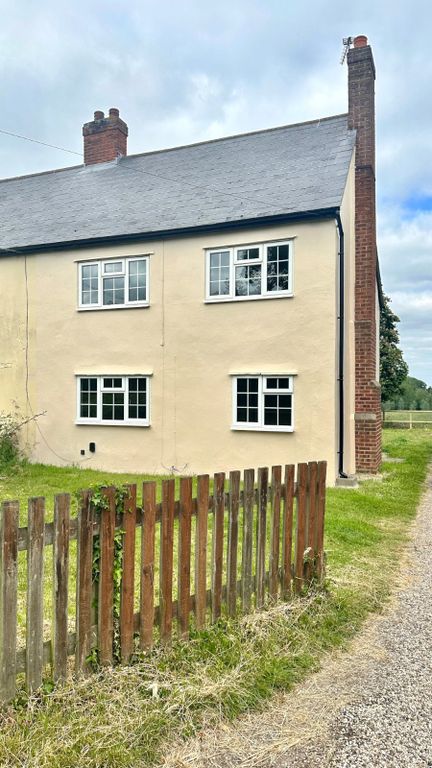 Property photo 1 of 10 Front