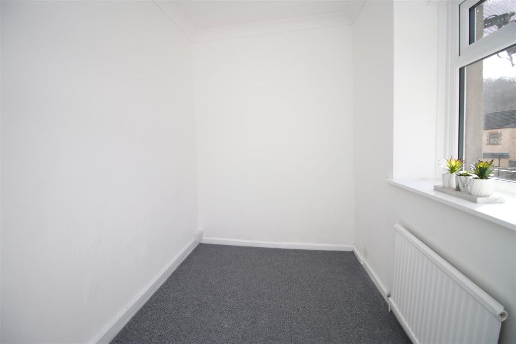 Additional image 12 of 3 bed semi-detached house to rentWhitting Street Porth, Porth CF39