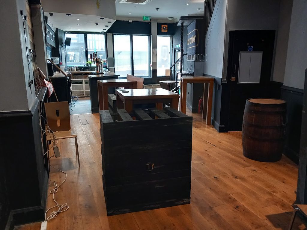 Property photo 1 of 5
