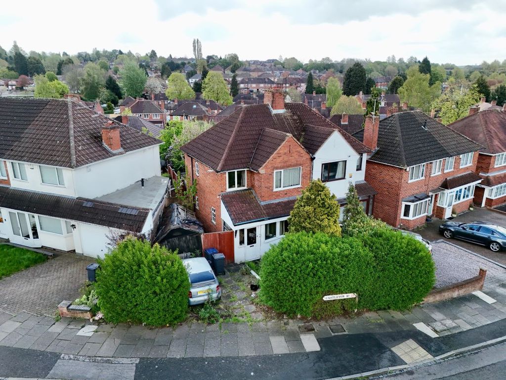 Property photo 3 of 17