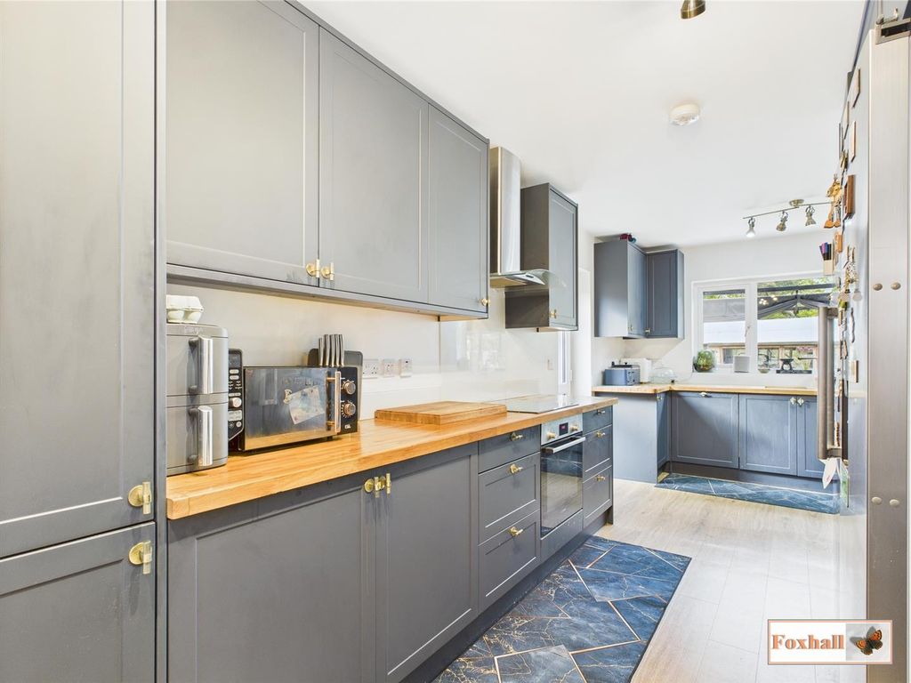 Property photo 2 of 21 Kitchen/Diner