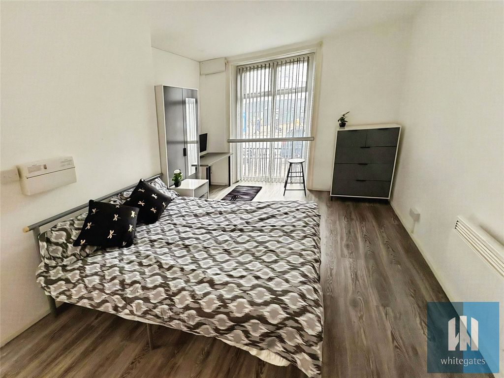 Property photo 1 of 8 Picture No. 10