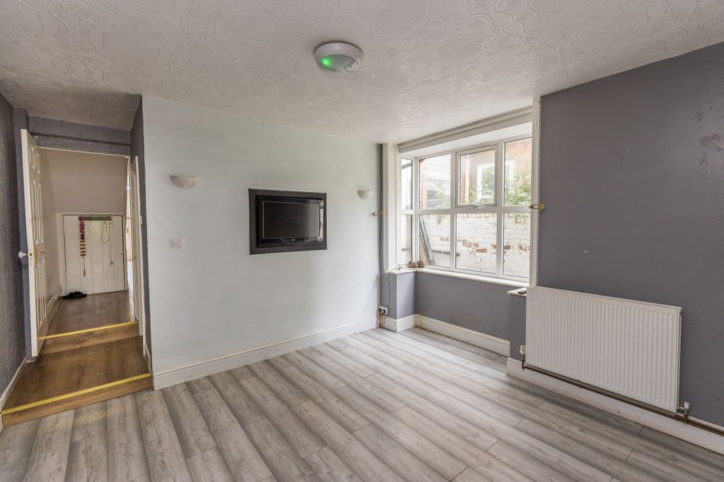 Additional image 5 of 6 bed terraced house for saleButterton Road, Rhyl LL18