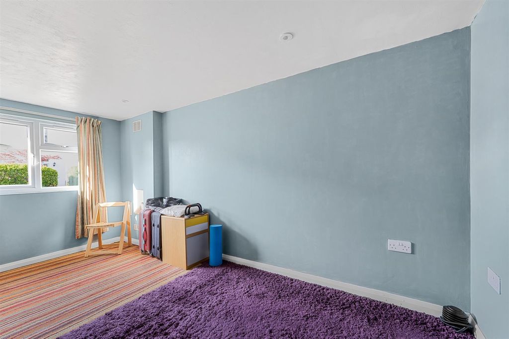 Property photo 3 of 15 2nd Reception Room Or 3rd Bedroom.Jpg