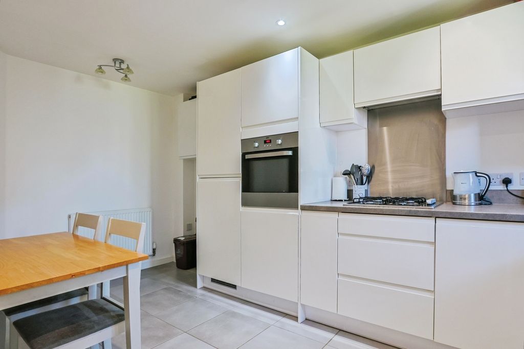 Property photo 2 of 18 Pbox-Img.Jpg