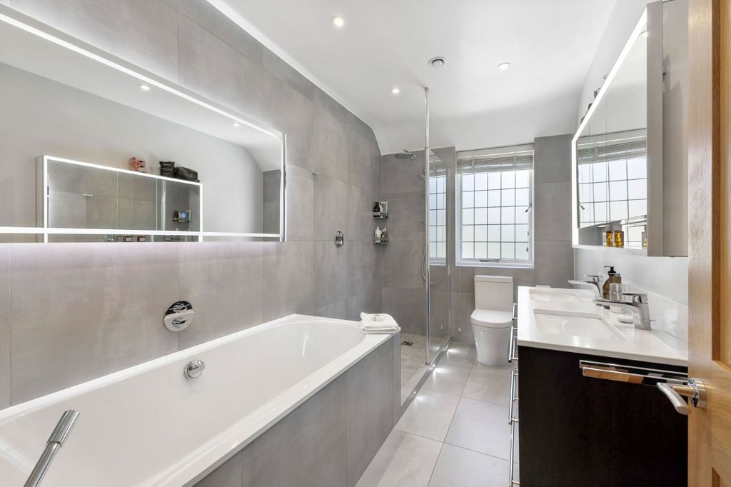 Additional image 14 of 4 bed detached house for saleCourt Road, Maidenhead, Berkshire SL6
