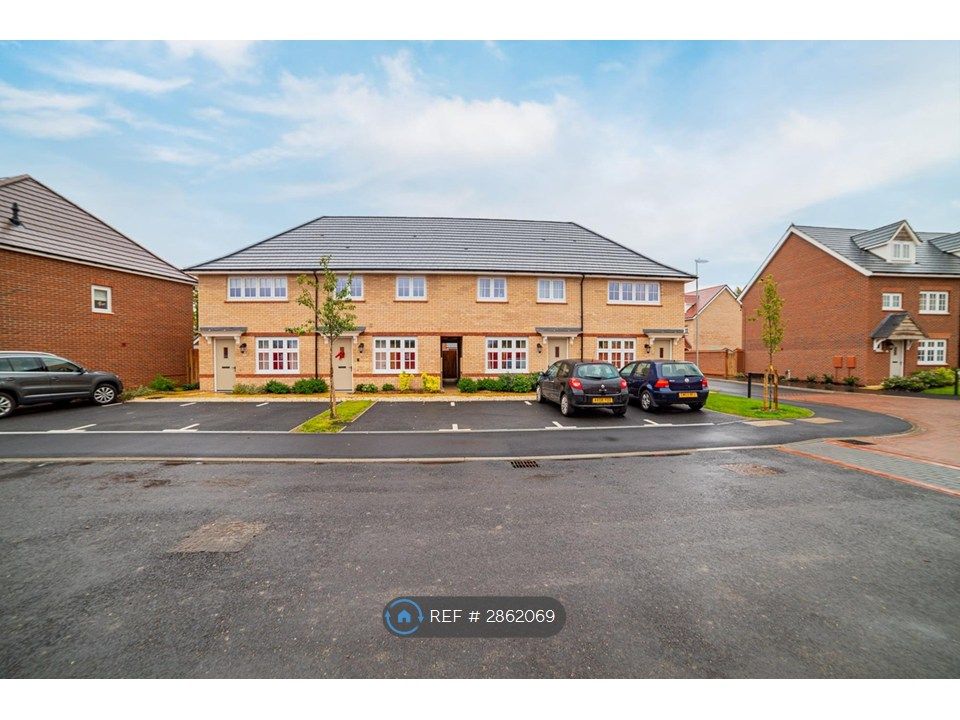 Property photo 1 of 8 Outside View