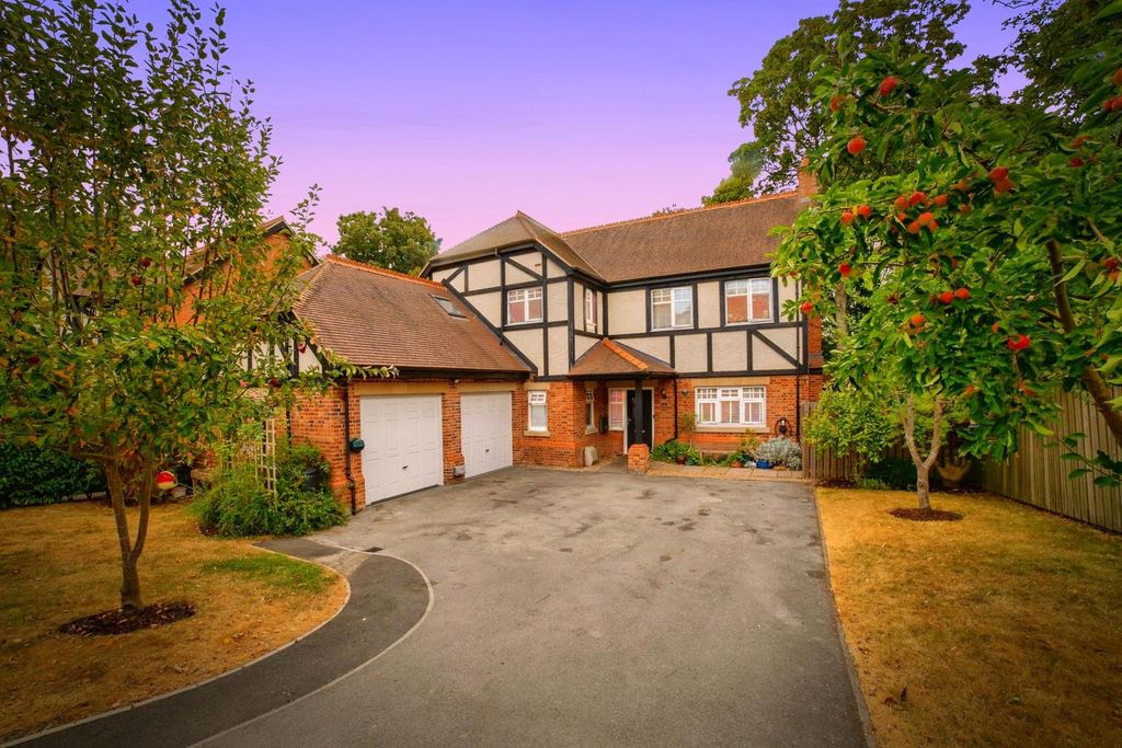 Property photo 1 of 47 Front At Dusk