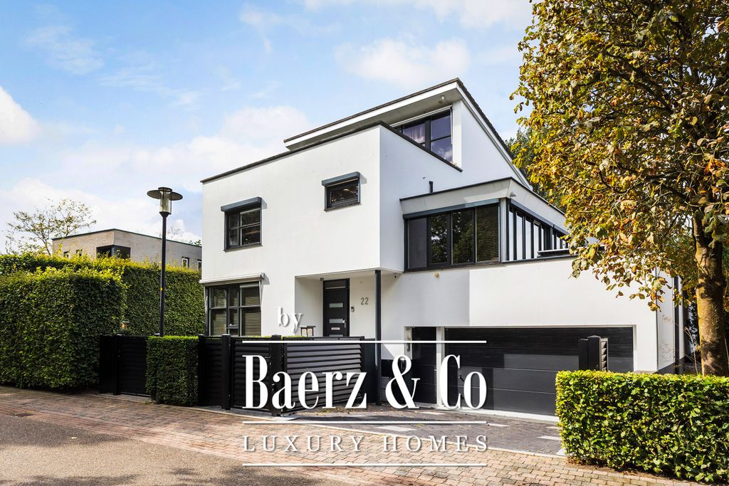 Property photo 1 of 63