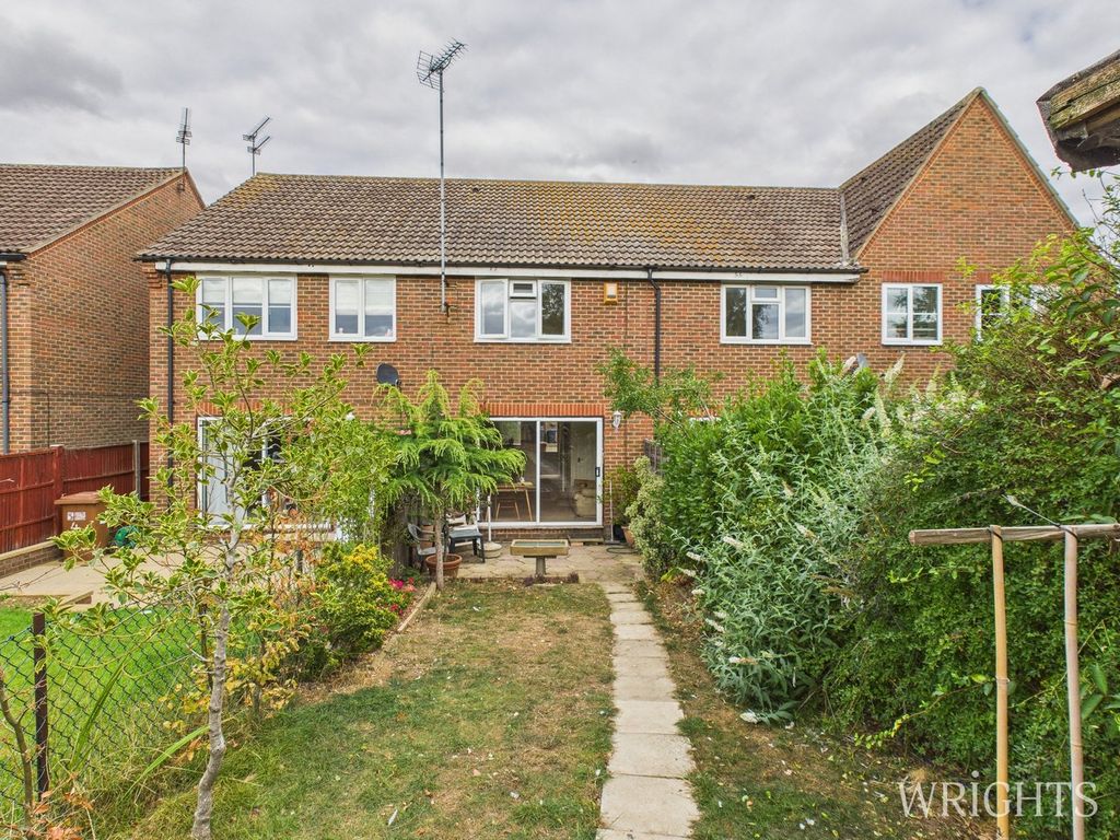Property photo 1 of 18 Rear Garden
