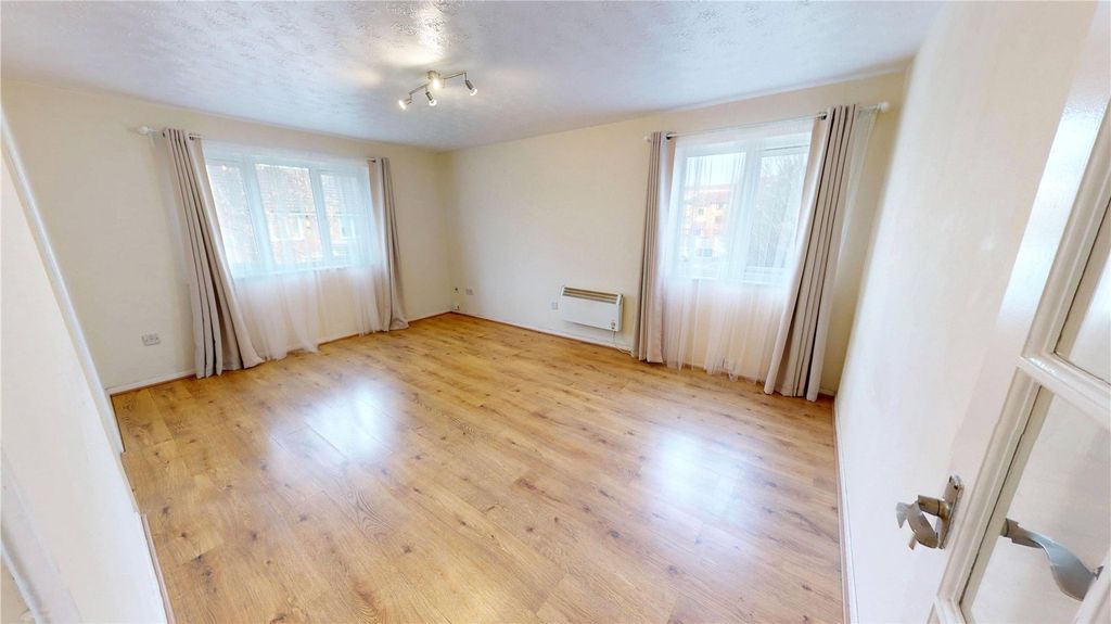 Property photo 2 of 10 Picture No. 02