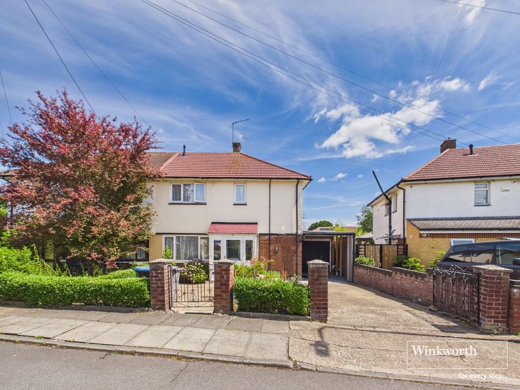 Property photo 1 of 11 External