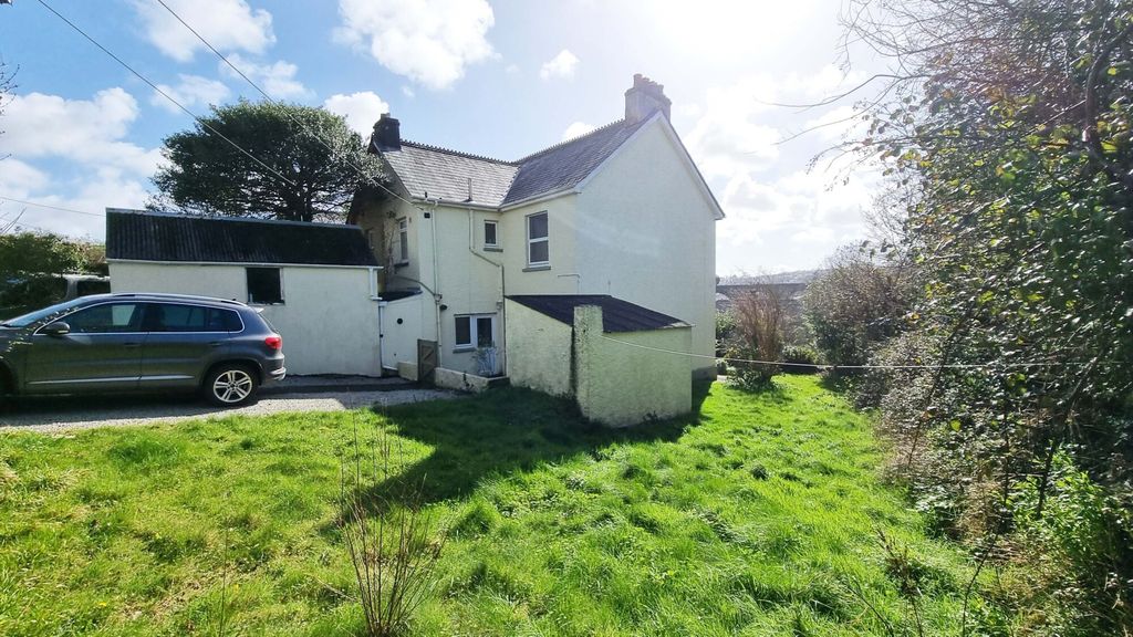 Property photo 2 of 14