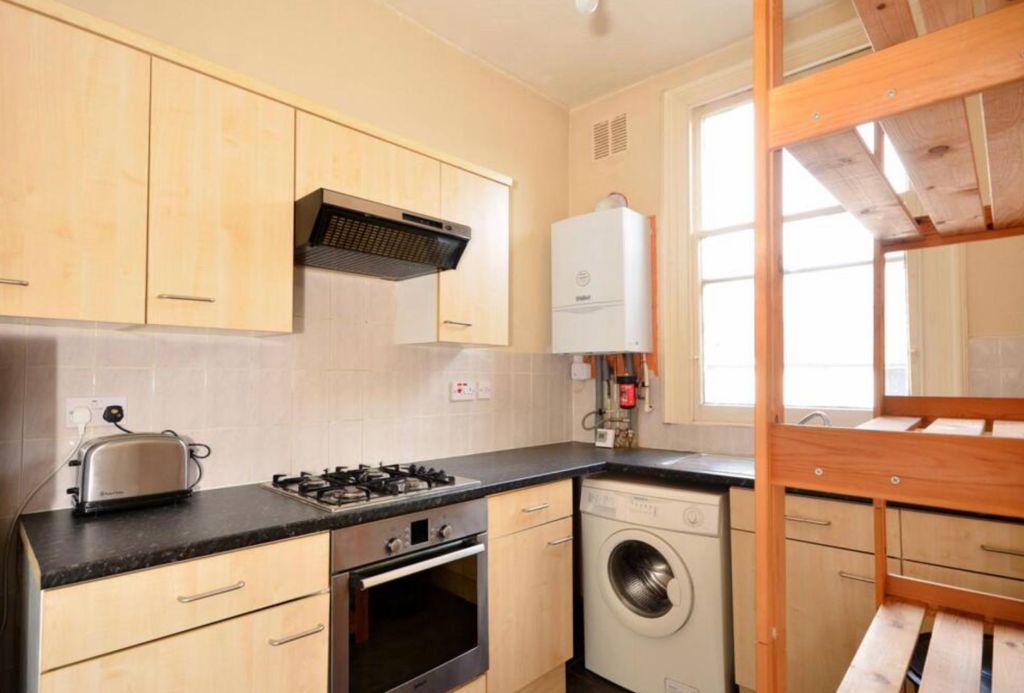 Property photo 3 of 5