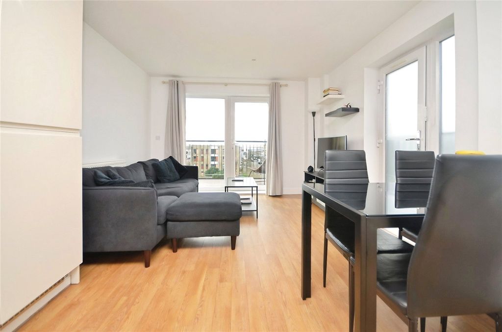 Property photo 2 of 12 Picture No. 02