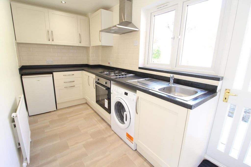 Property photo 2 of 10 0 General