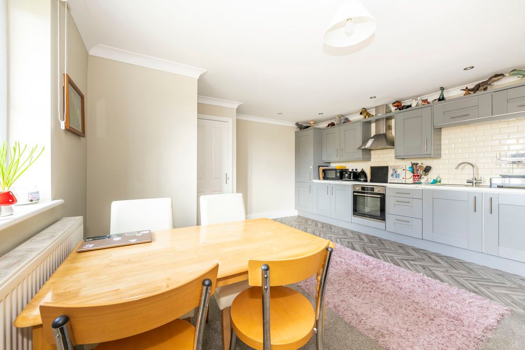 Property photo 2 of 13 Photo 8