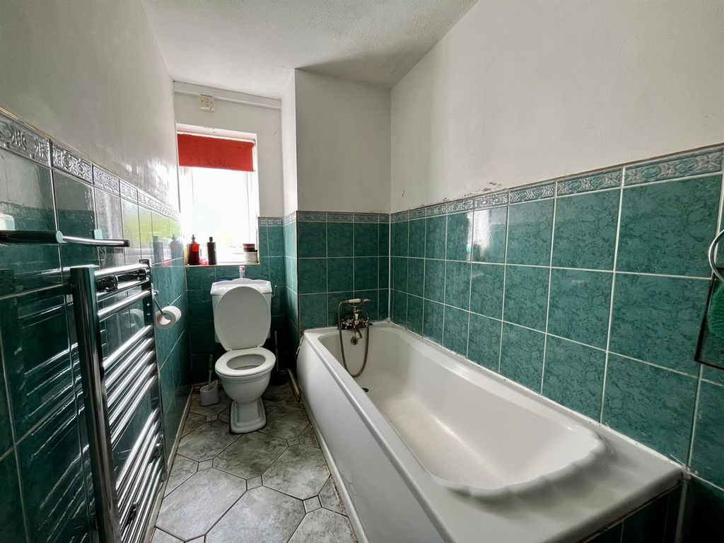 Property photo 3 of 4 8293E924-5B75-455F-Ae68-c3c59B9B2674.Jpg