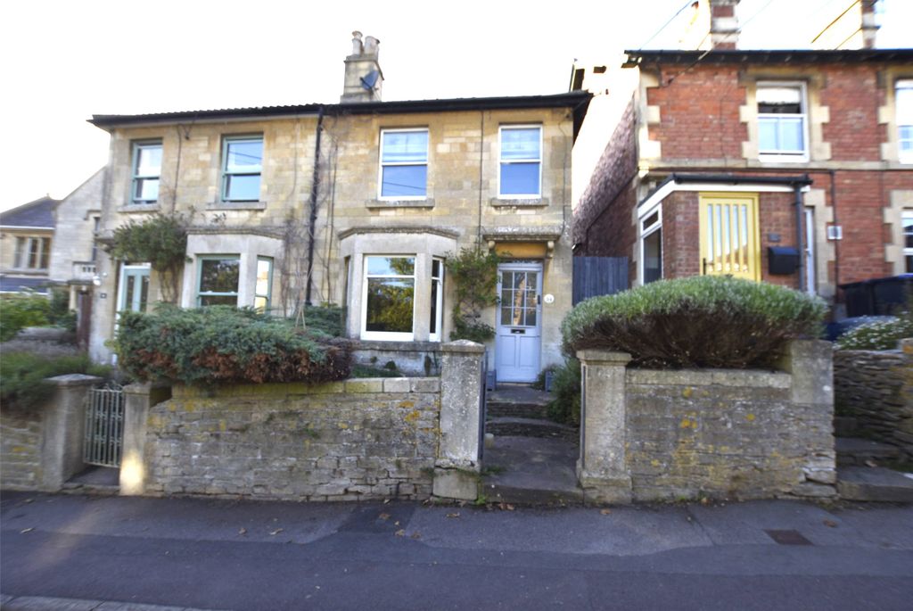 Property photo 1 of 9 Front