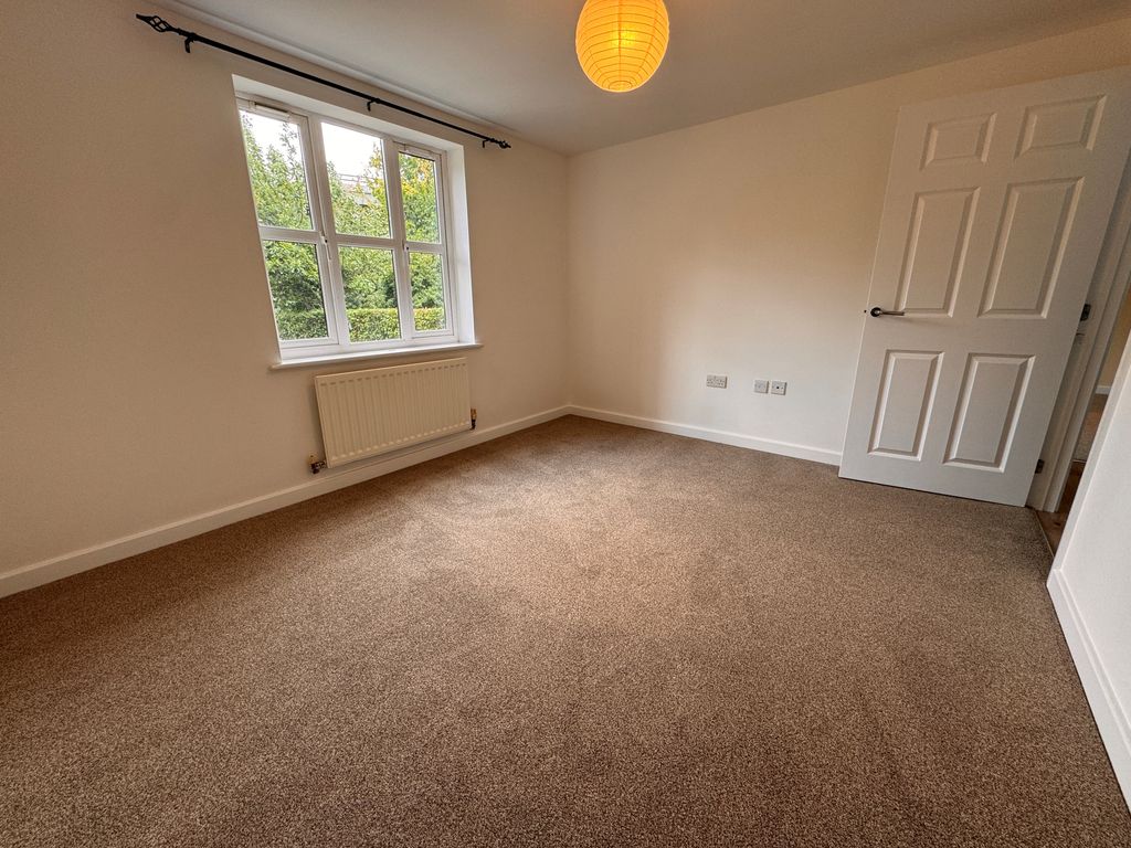 Property photo 3 of 9 Image
