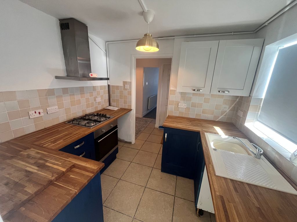 Property photo 3 of 10 Image