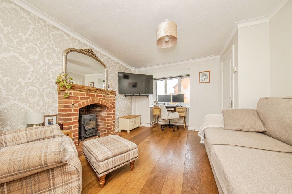 Property photo 3 of 16