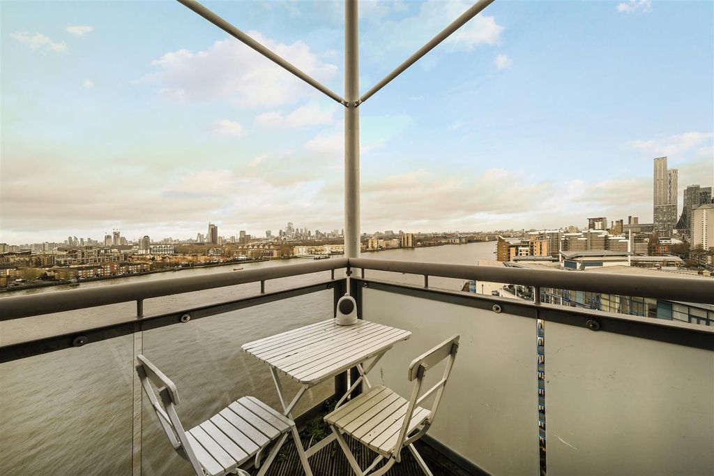 Property photo 2 of 13 90-Orion-Point (5).Jpg