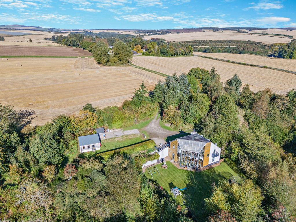 Property photo 1 of 35 Howe Of Auchmill