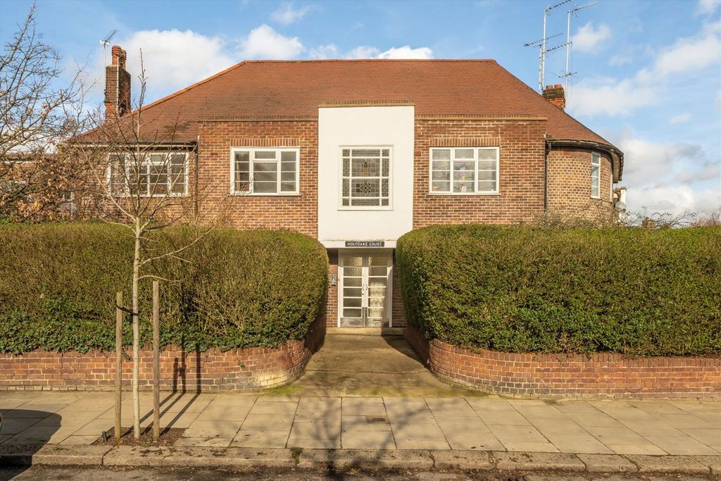 Property photo 1 of 7