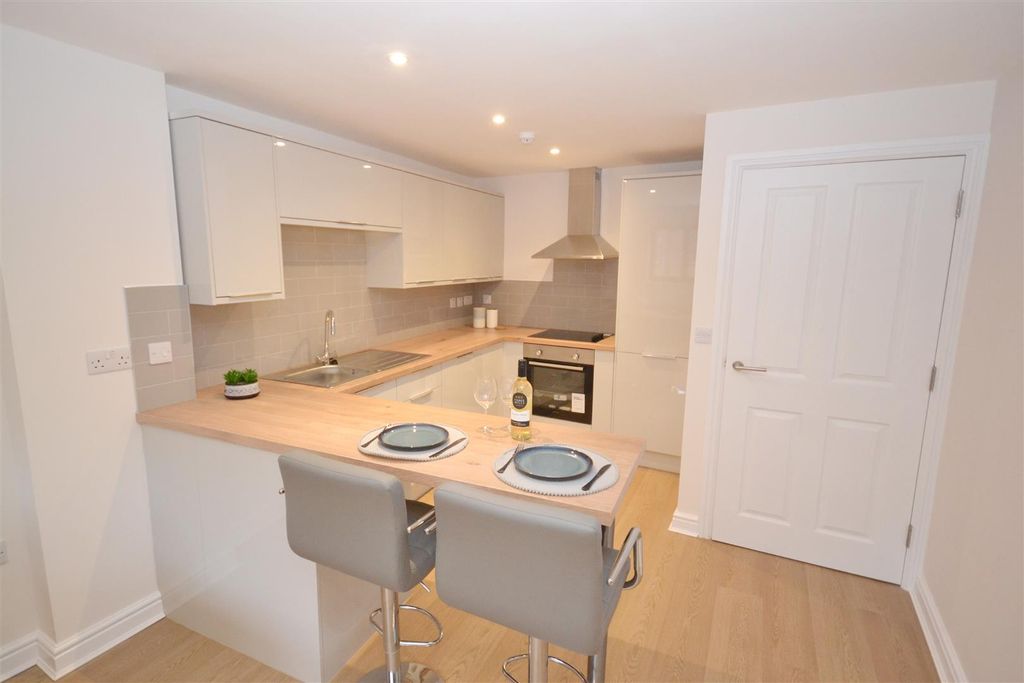 Property photo 2 of 7 3.Jpg