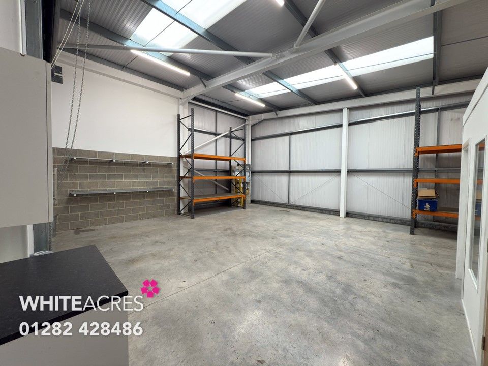 Property photo 2 of 7 Photo 9