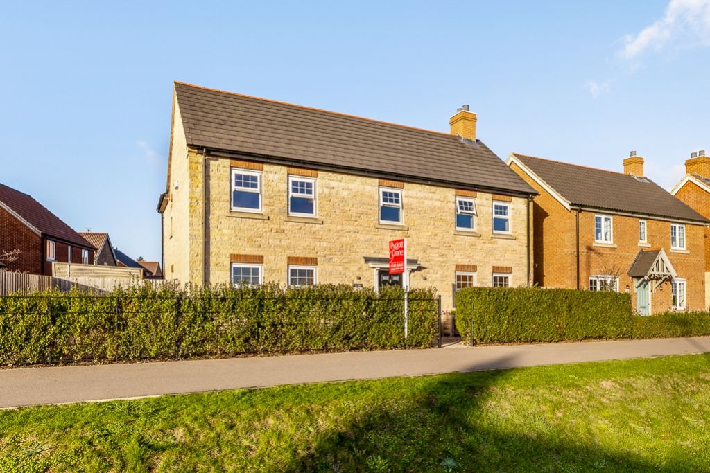 Property photo 1 of 33 1 Field Drive (Wyberton)-5